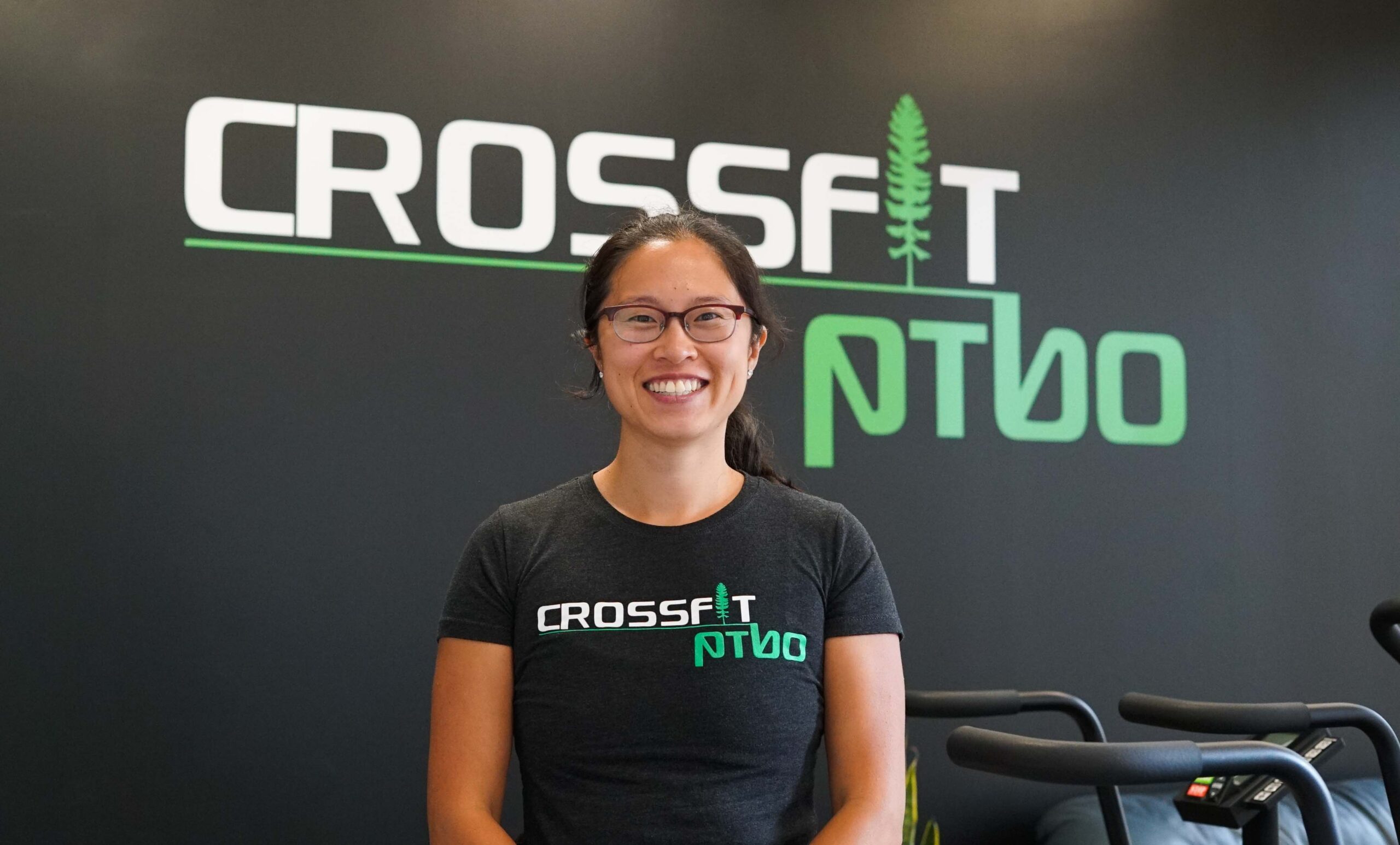a woman crossfit trainer