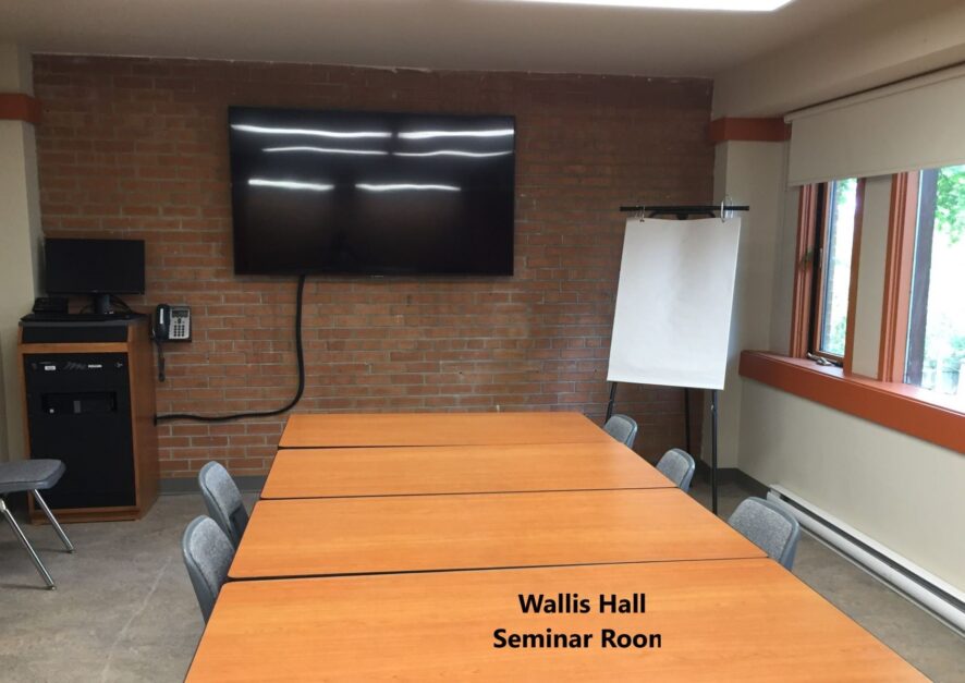 Trent University Traill College - Wallis Hall Seminar Room